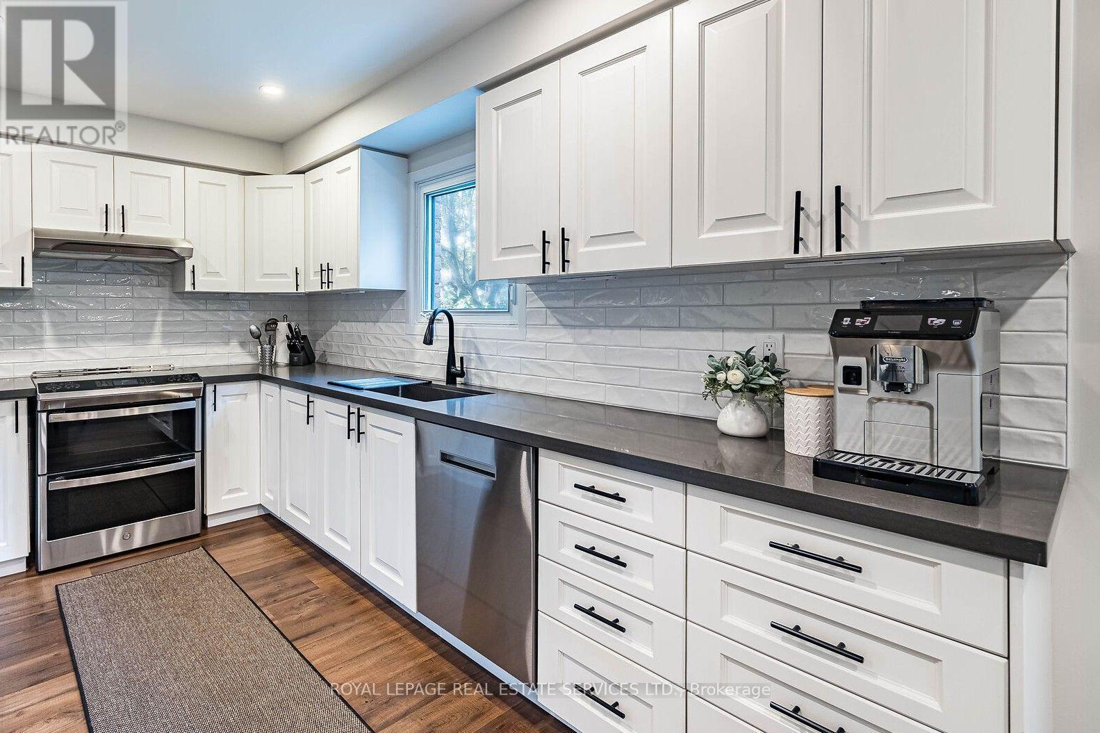 1045 Mannington Lane, Mississauga, ON photo 19
