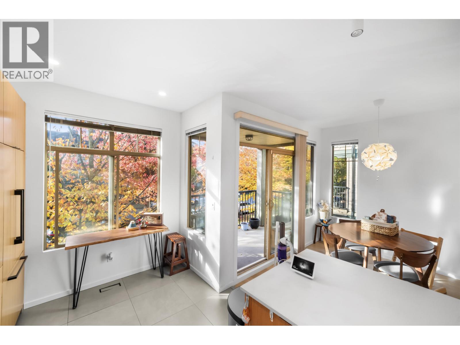 Photo of 37 6233 BIRCH STREET 16