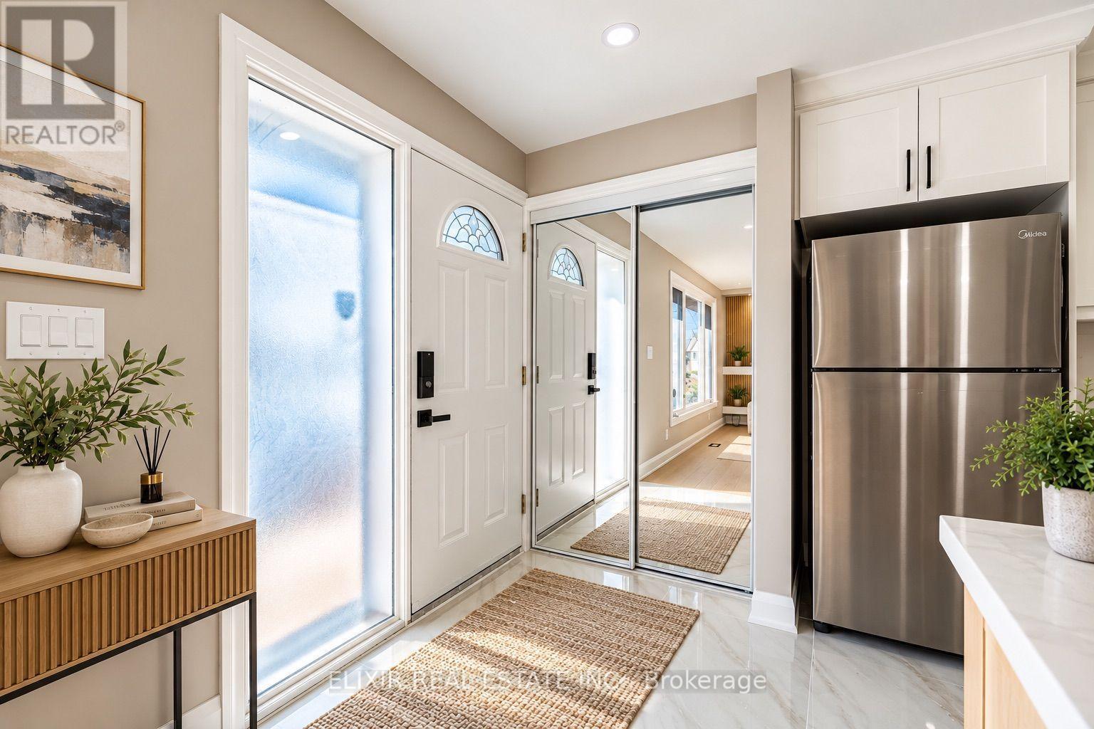 UPPER - 135 NUGENT DRIVE, Hamilton (Kentley) — photo 6