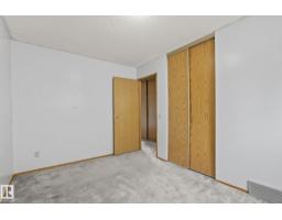 1416 49a St Nw, Edmonton, AB T6L6H6 Photo 14