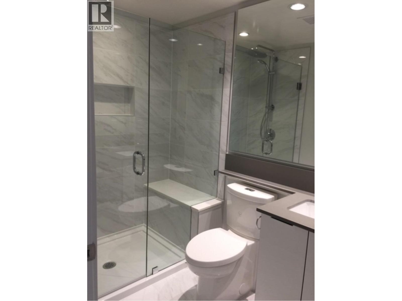 Photo of 2803 2388 MADISON AVENUE 4
