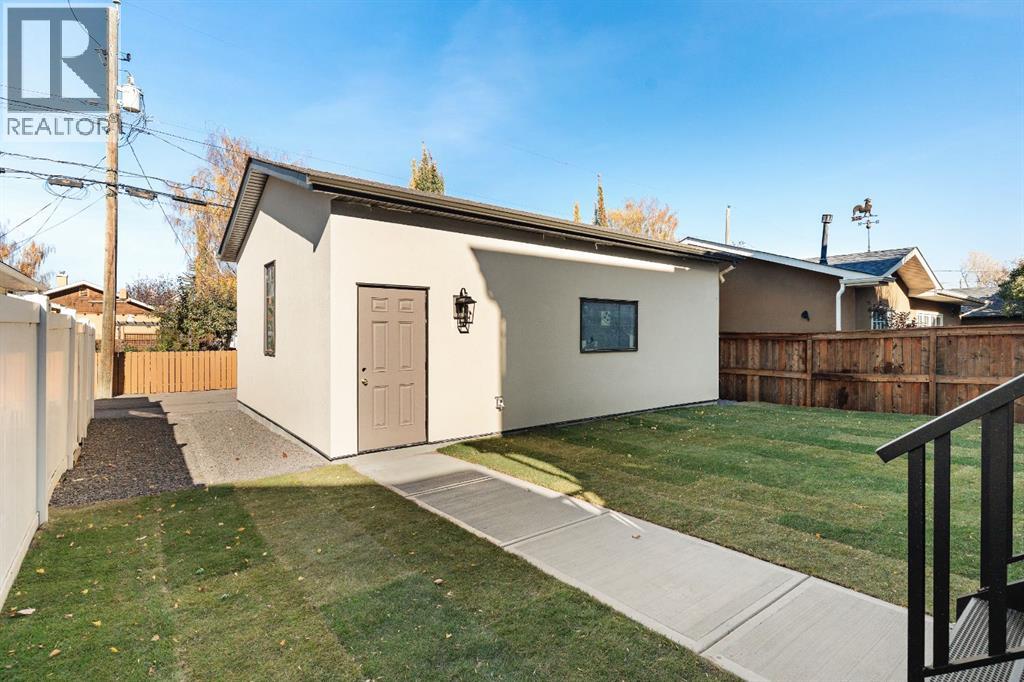 654 27 Avenue NW photo 47