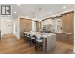 Furnace - 654 27 Avenue Nw, Calgary, AB T2M2J1 Photo 8