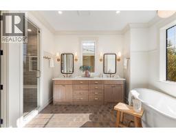 654 27 Avenue Nw, Calgary, AB T2M2J1 Photo 27