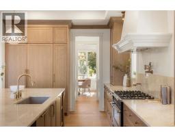4pc Bathroom - 654 27 Avenue Nw, Calgary, AB T2M2J1 Photo 15
