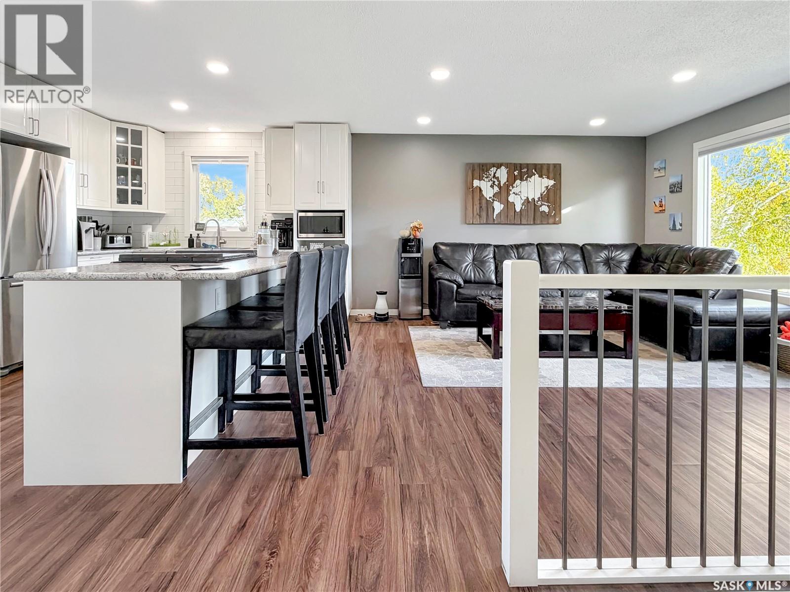 23 Weaver CRESCENT, Swift Current — photo 3