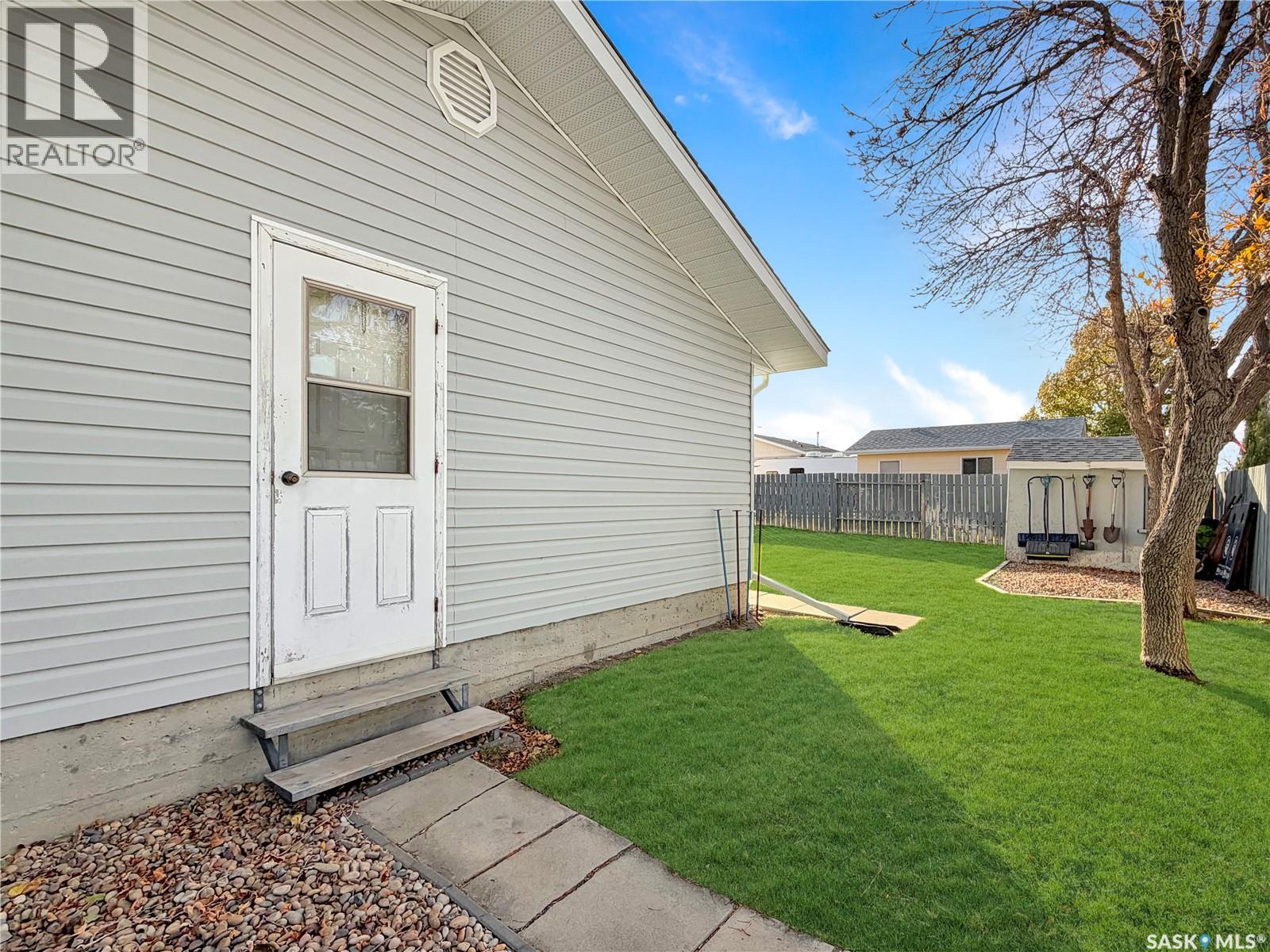 23 Weaver CRESCENT, Swift Current — photo 35