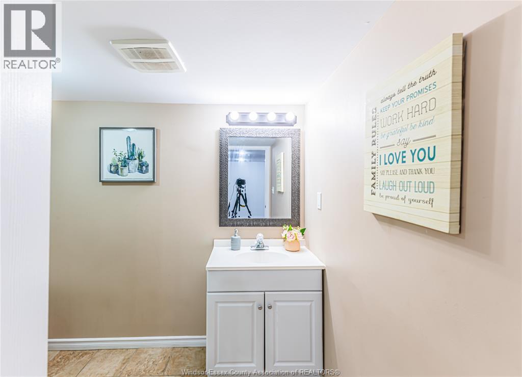 9370 AIRE COURT - 25