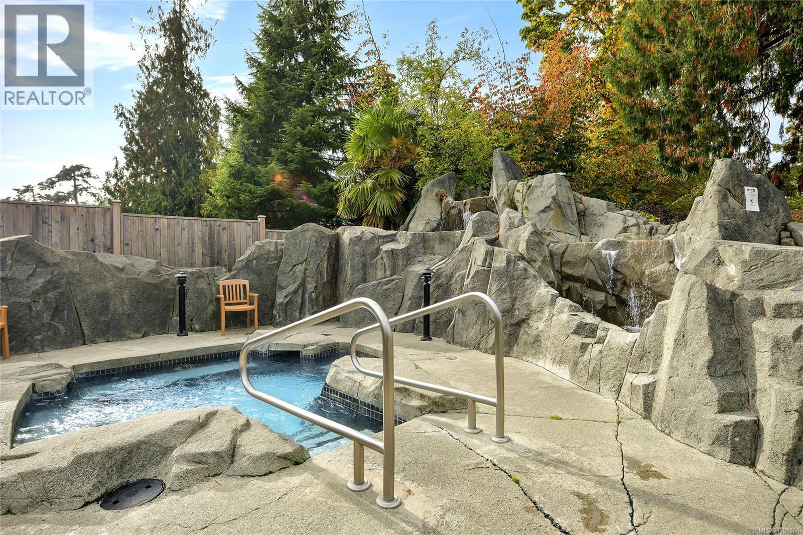 #321 1600 STROULGER Rd - 74