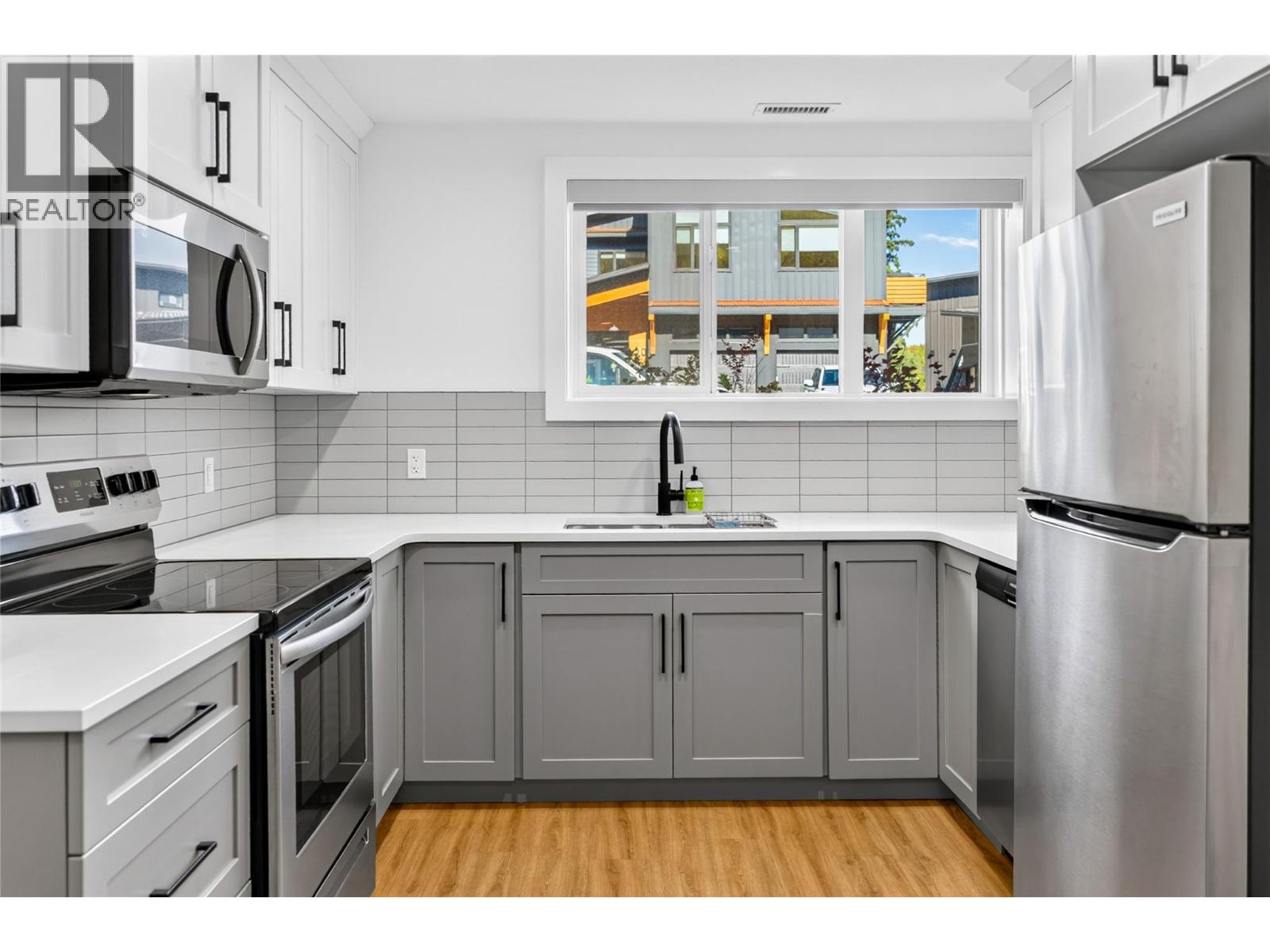 5 MORRISSEY Court - 46