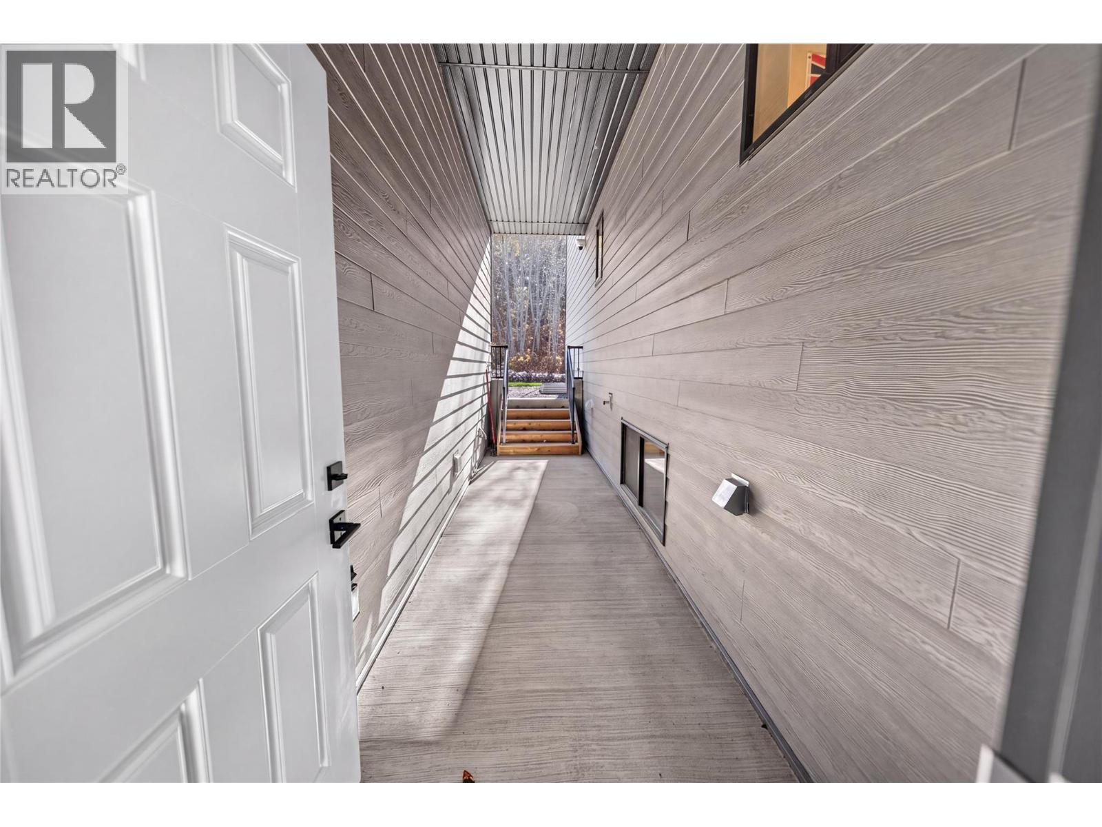 5 MORRISSEY Court - 54