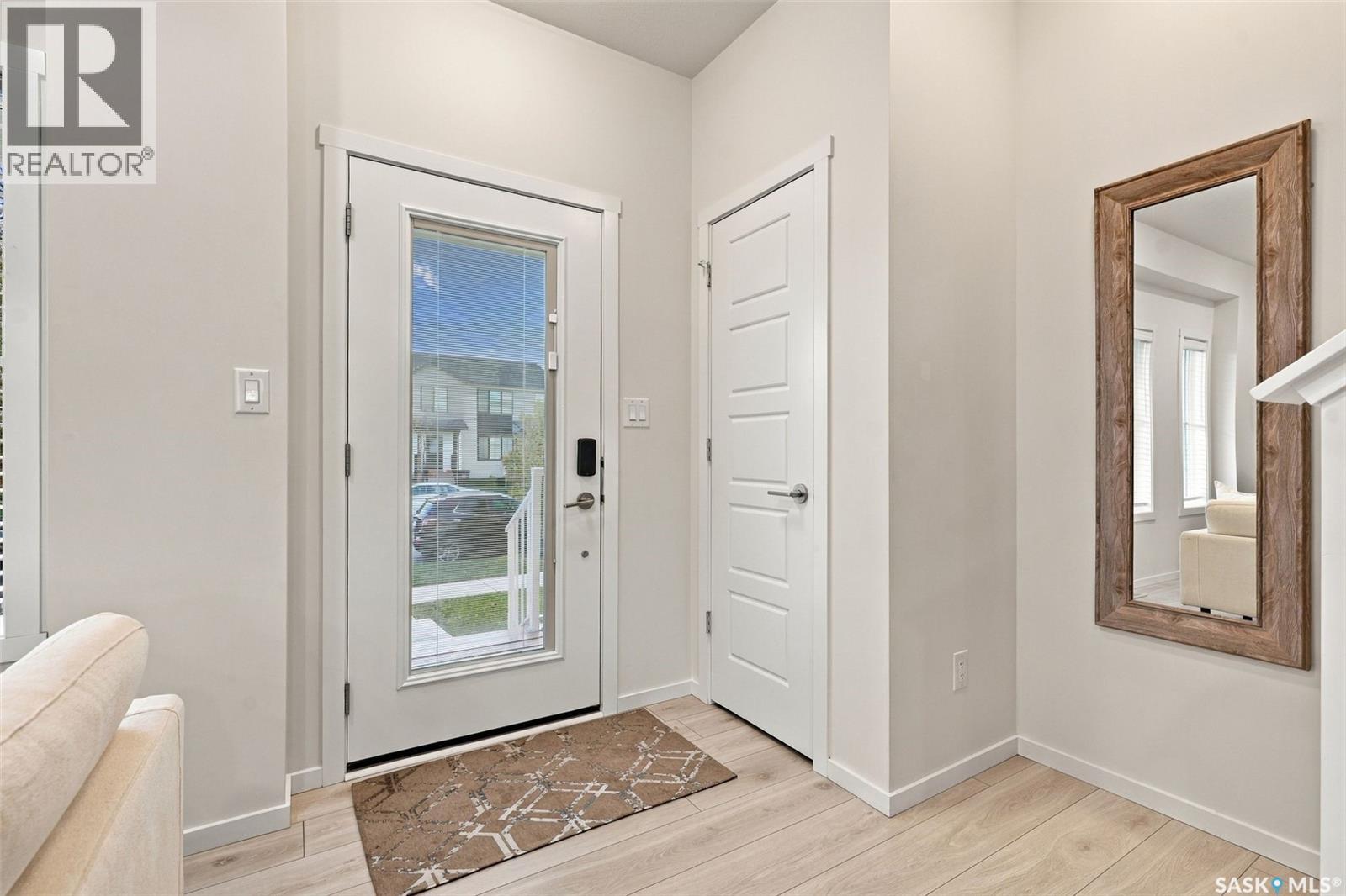 225 Westfield ROAD, Saskatoon — photo 2
