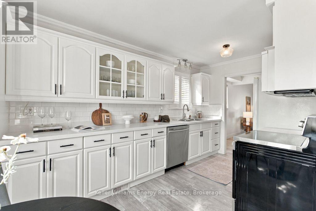 26 Carruthers Drive, Clarington, ON photo 8