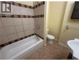 234 Guilford Street, photo 15