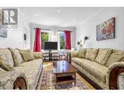 44 Connaught Avenue, Toronto, ON M2M1G6 Photo 12
