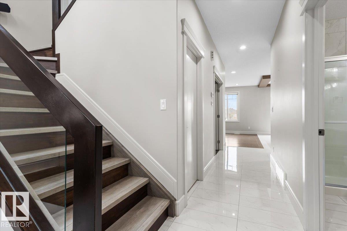 3623 8 ST NW, Edmonton — photo 11