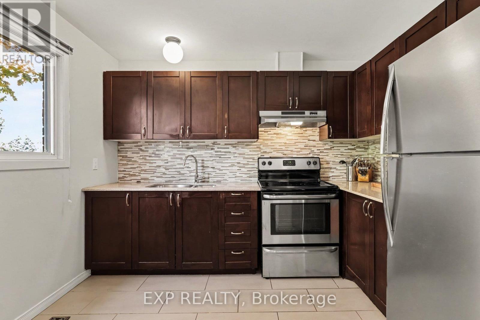 1290 CAHILL DRIVE - 11