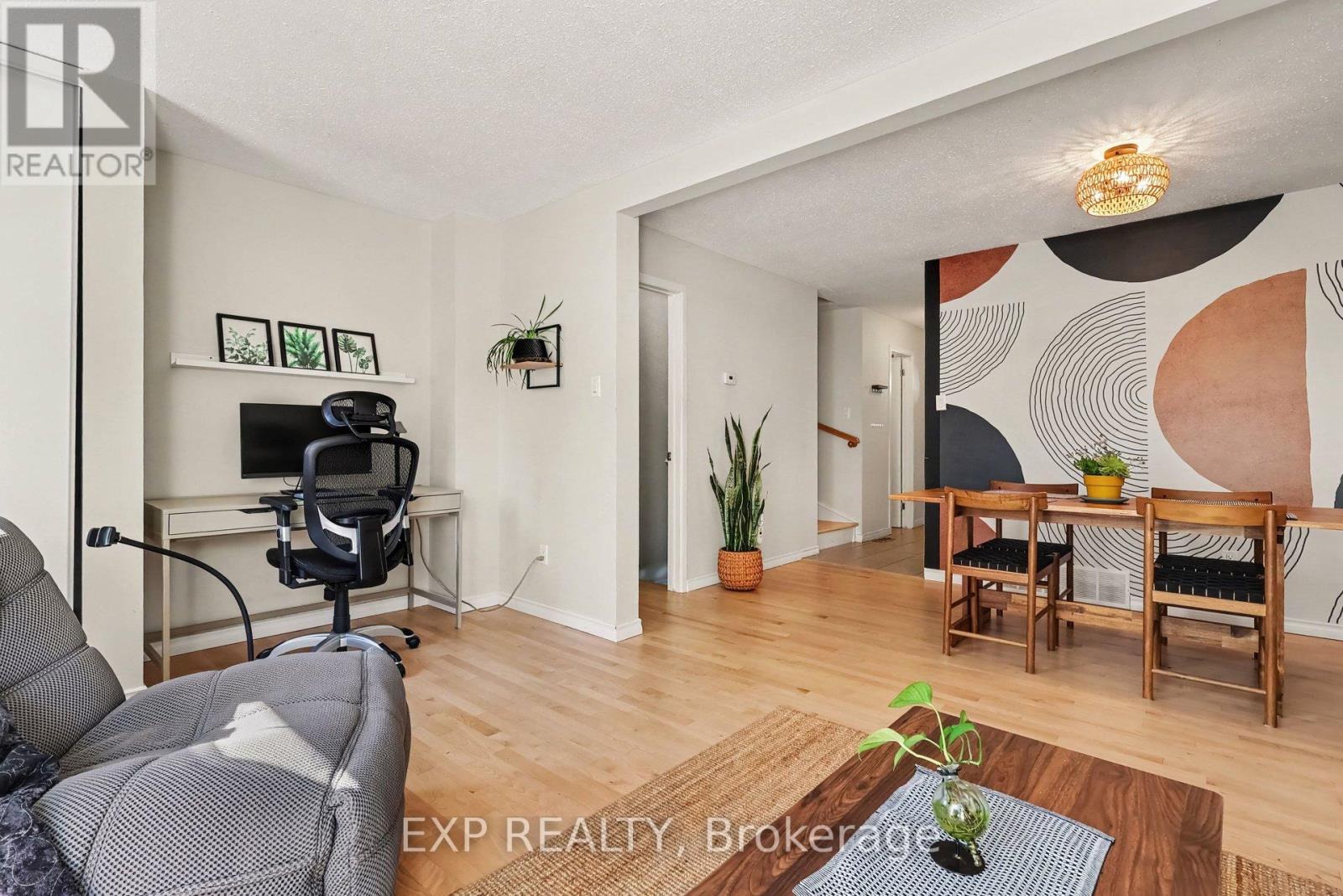 1290 CAHILL DRIVE - 7