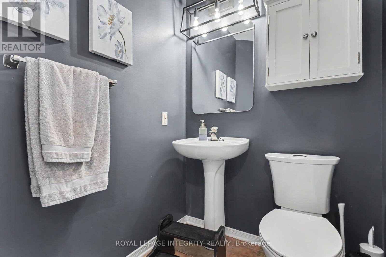 3 Bed, 3 Bath House for Sale in Russell – 84 LAMADELEINE BOULEVARD, Russell – MLS# X14096498 - Image 13