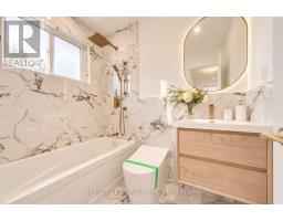 60 Warner Avenue, Toronto, ON M4A1Z4 Photo 16