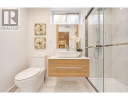 60 Warner Avenue, Toronto, ON M4A1Z4 Photo 31