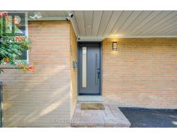 60 Warner Avenue, Toronto, ON M4A1Z4 Photo 37