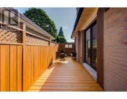 60 Warner Avenue, Toronto, ON M4A1Z4 Photo 38