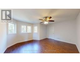861 Surin Court, Newmarket, ON L3Y8R3 Photo 21