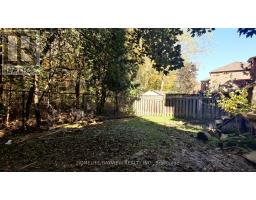 861 Surin Court, Newmarket, ON L3Y8R3 Photo 28