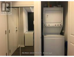 711 - 55 Oneida Crescent, Richmond Hill, ON L4B4T9 Photo 11
