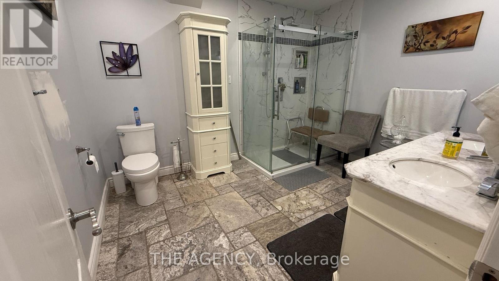 411 Laurier Avenue, Milton, ON photo 34