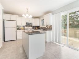 166 Barker Boulevard, Winnipeg, MB R3R2G2 Photo 11