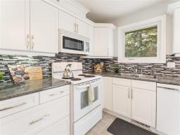 166 Barker Boulevard, Winnipeg, MB R3R2G2 Photo 13