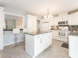 166 Barker Boulevard, Winnipeg, MB R3R2G2 Photo 15