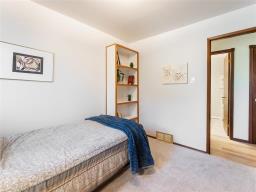 166 Barker Boulevard, Winnipeg, MB R3R2G2 Photo 19
