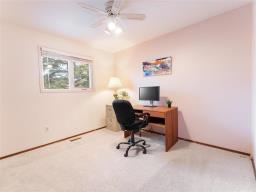 166 Barker Boulevard, Winnipeg, MB R3R2G2 Photo 28
