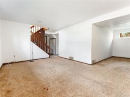 166 Barker Boulevard, Winnipeg, MB R3R2G2 Photo 32