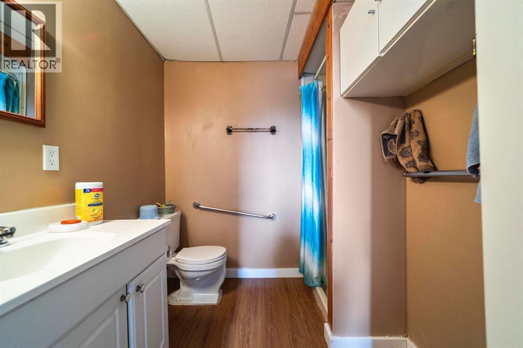 Listing photo – 6112 Marler Drive, Camrose