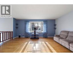 6112 Marler Drive, Camrose — photo 4
