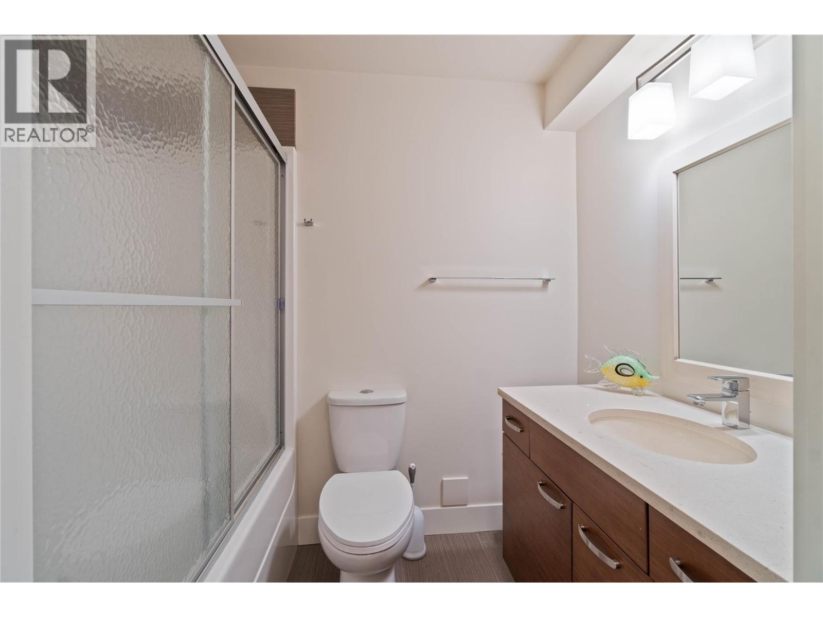 710 Hayward Place, Kamloops - Image 1