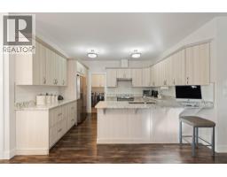 4pc Bathroom - 710 Hayward Place, Kamloops, BC V2B0G1 Photo 13