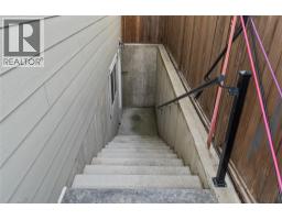 710 Hayward Place, Kamloops, BC V2B0G1 Photo 33