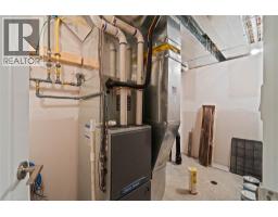 710 Hayward Place, Kamloops, BC V2B0G1 Photo 35
