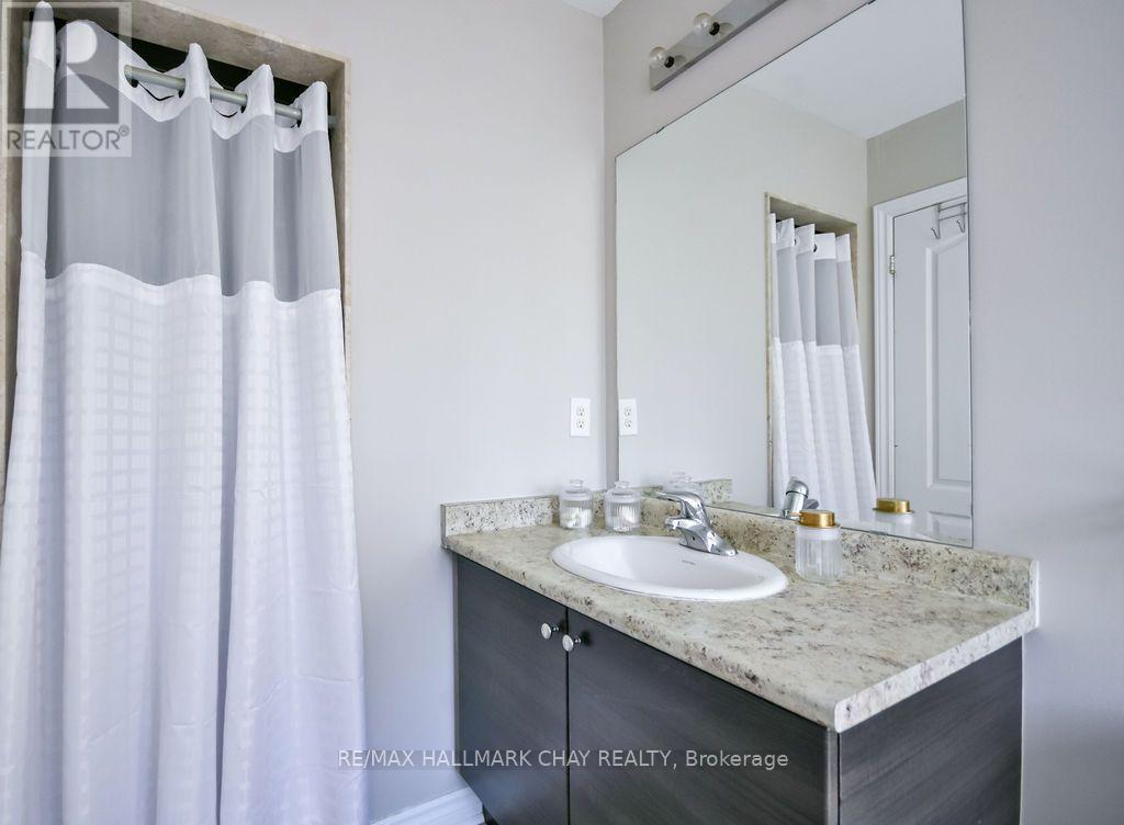 114 Blanchard Crescent, Essa photo 25