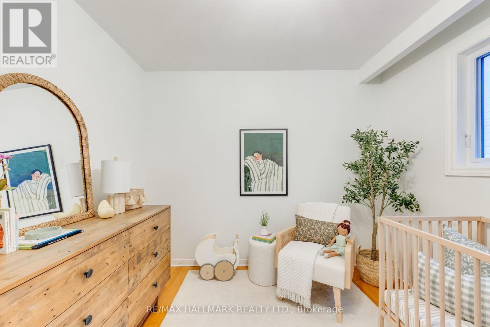45 Sorauren Avenue, Toronto, ON photo 30