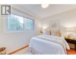 45 Sorauren Avenue, Toronto, ON M6R2C8 Photo 24