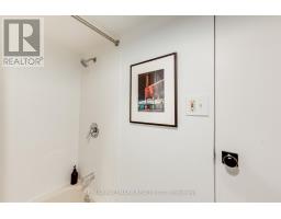 45 Sorauren Avenue, Toronto, ON M6R2C8 Photo 42