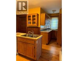 Main Level Kitchen