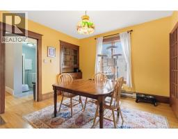 Top Floor dinning room