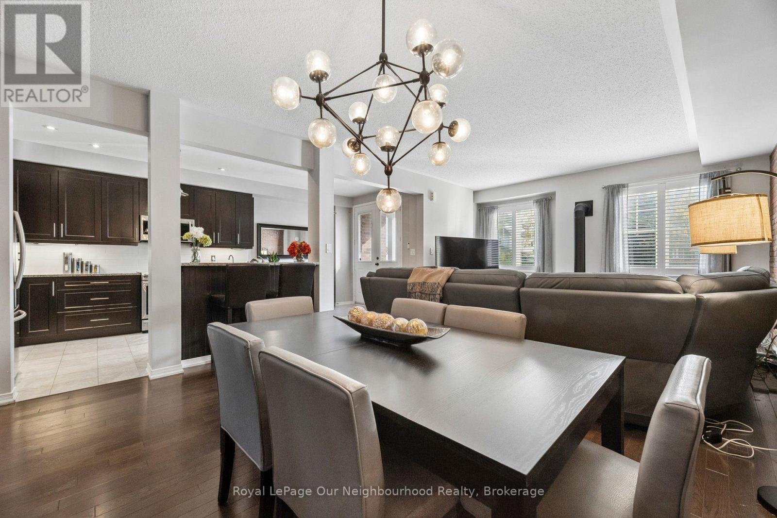 308 Lakebreeze Drive, Clarington, ON photo 8